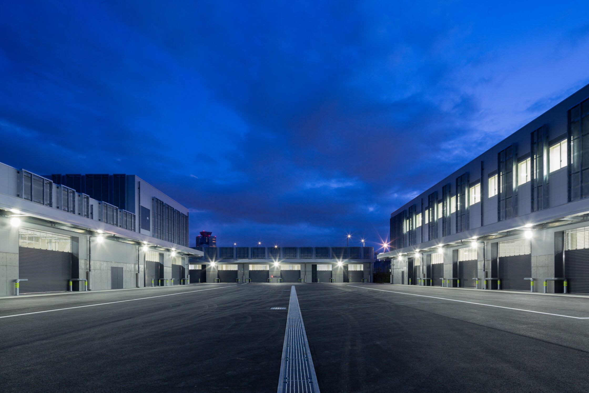 東京都中央卸売市場　豊洲市場　7街区リサイクル施設棟